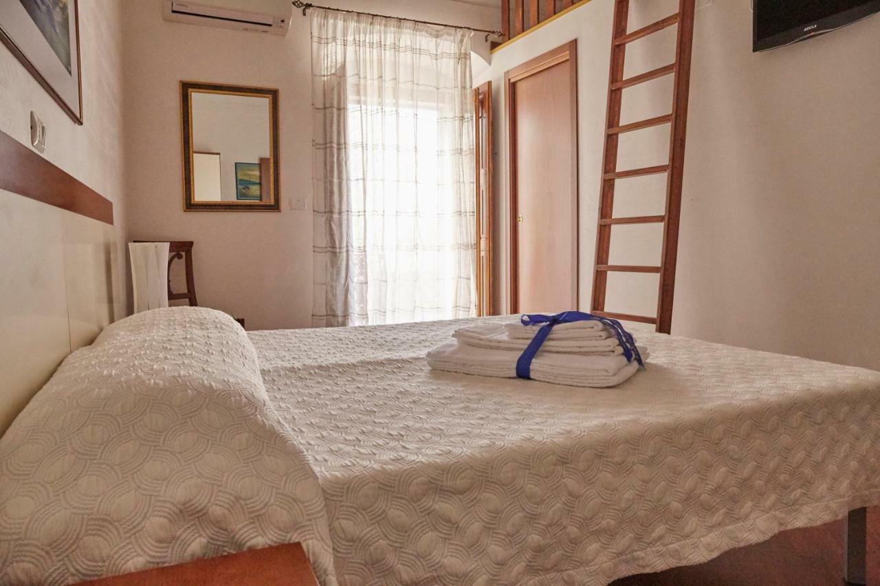 Il Peschiciano Bed and Breakfast Buitenkant foto